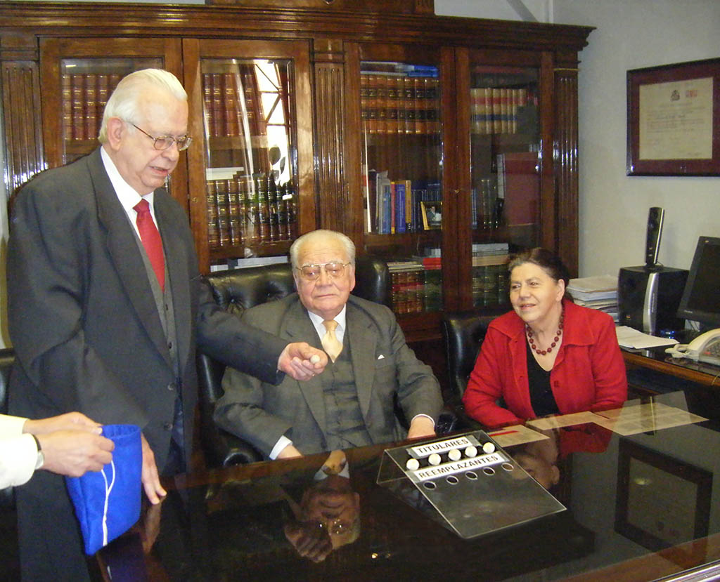 Reseña de las Funciones de las Juntas Electorales y de su Secretario