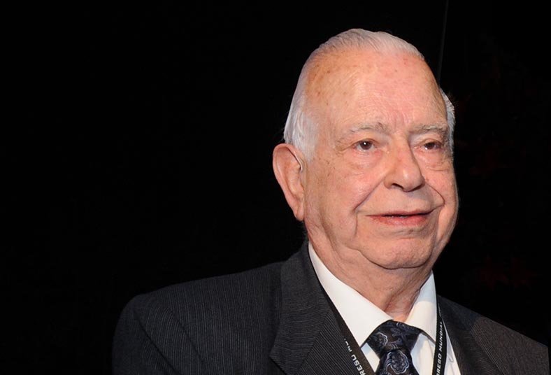 Conservador de Bienes Raíces y los registros a su cargo