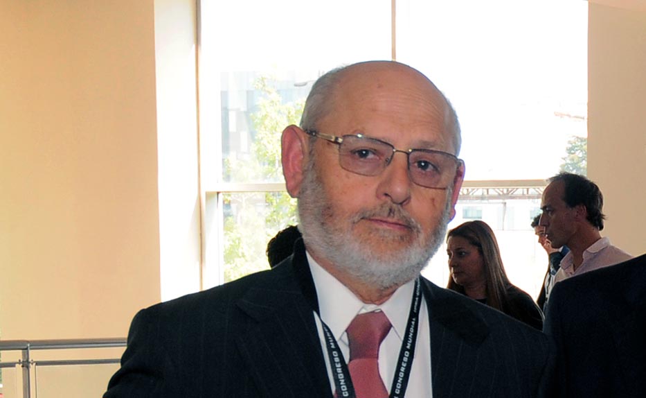 Problema de determinación de deslindes y superficie